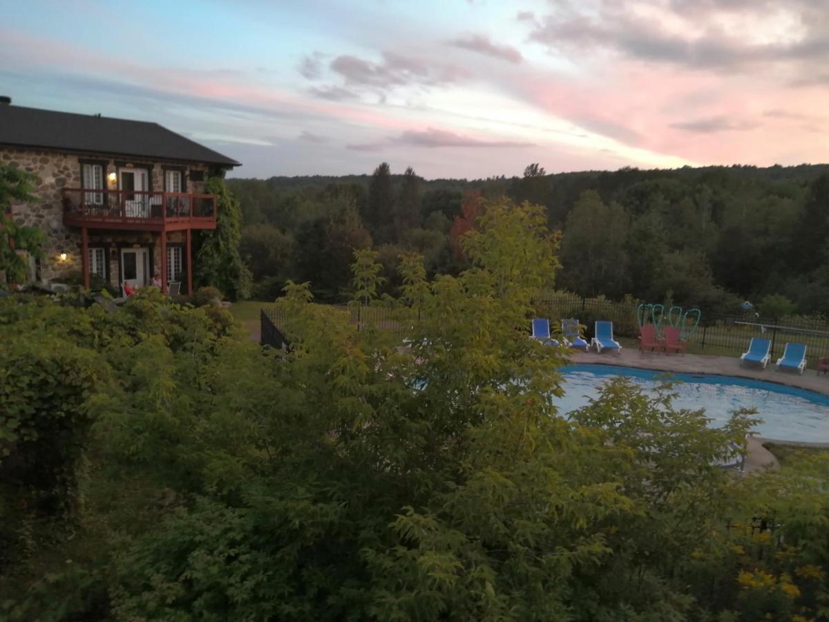 Condos Vacances Orford Magog ภายนอก รูปภาพ